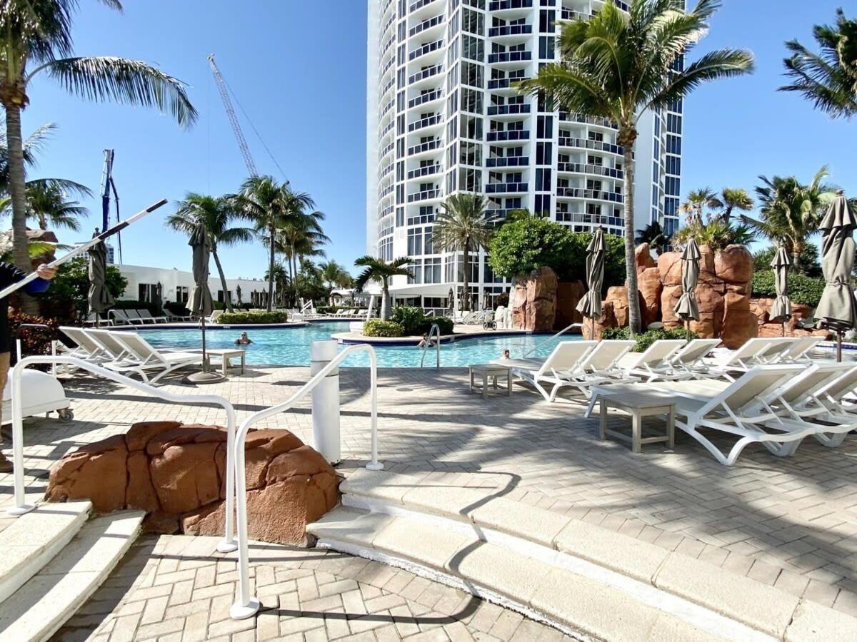 Trump International Resort By Zen Vacation Rentals Miami Beach Dış mekan fotoğraf